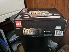 LEGO Architecture Buckingham Palace 21029 Retired
