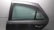 Porte arrière et accessoires Renault LAGUNA
