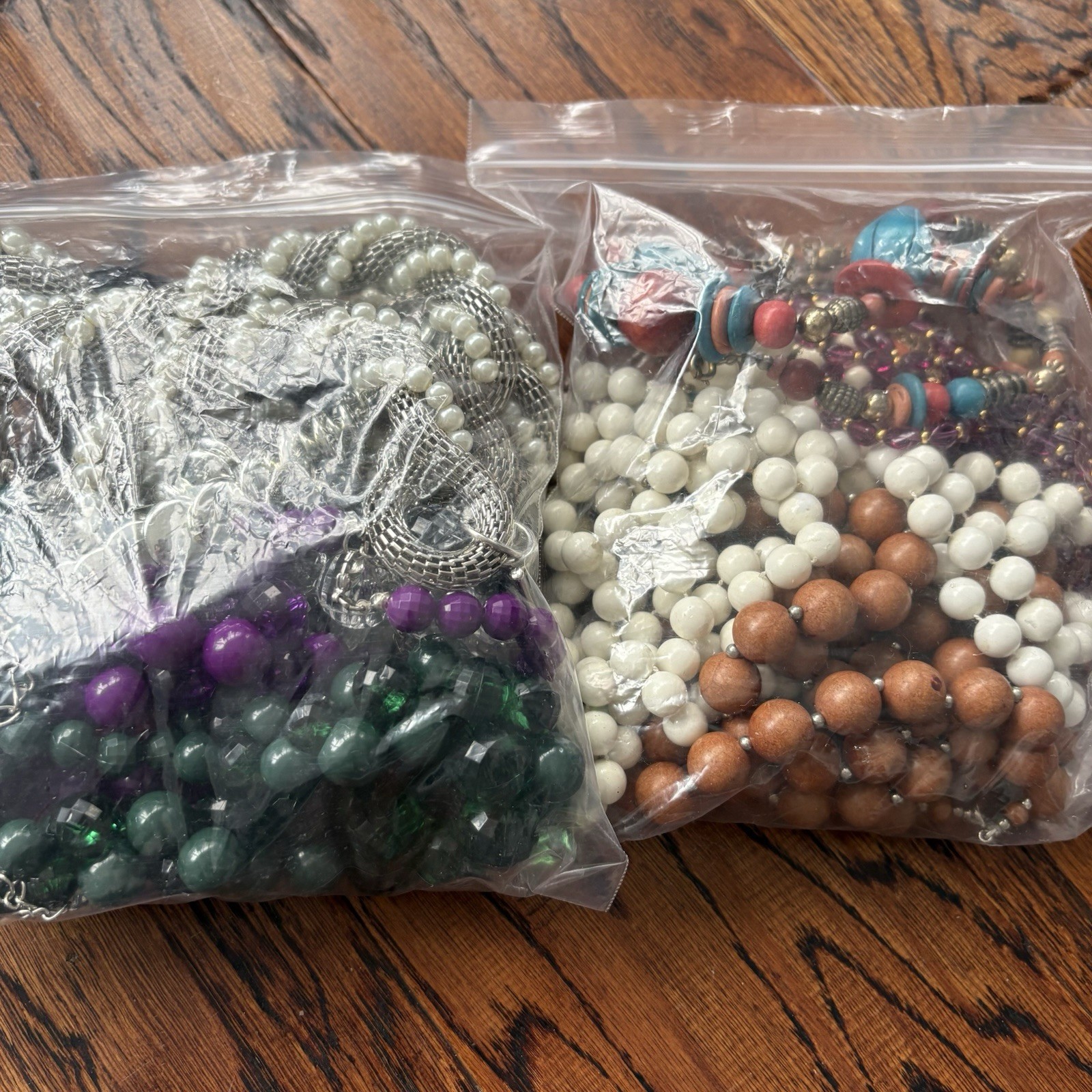 Assorted Collection Vintage Beaded Necklaces Lot … - image 7