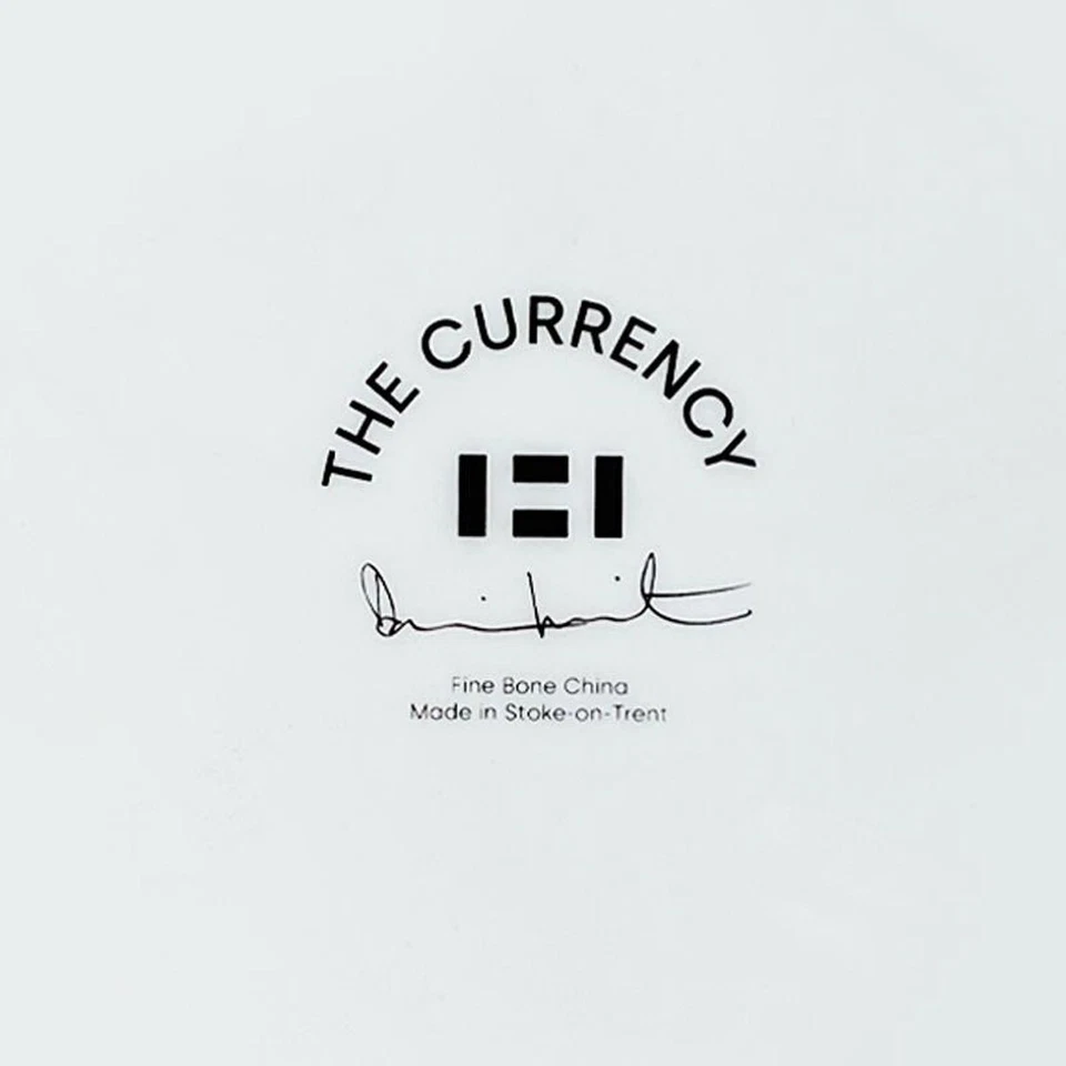 Plato de porcelana de hueso fino enmarcado Damien Hirst, "La moneda". Foto 2 de 2