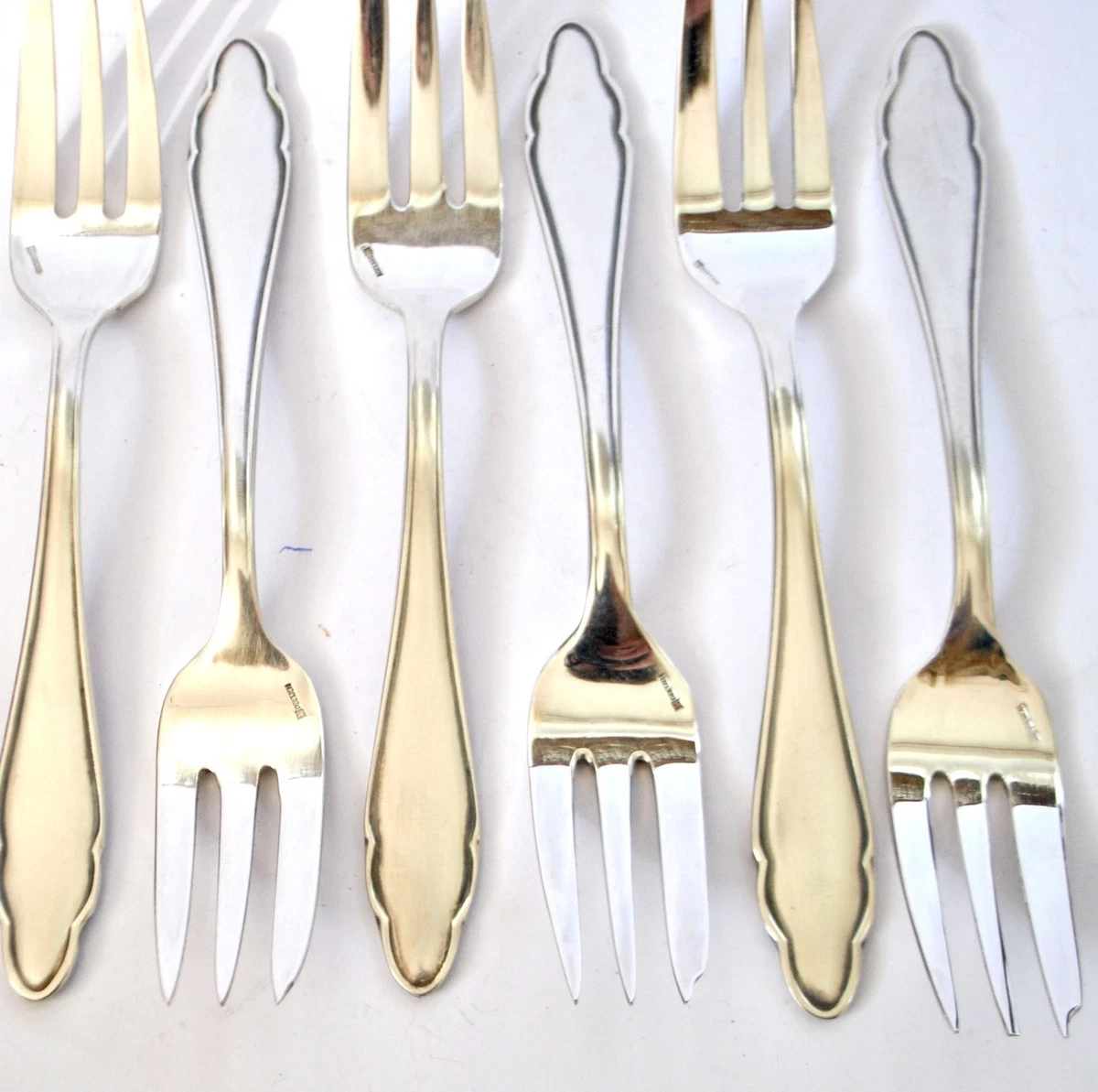 DEETJEN Lot 6 fourchettes à dessert métal argenté DESIGN chantourné