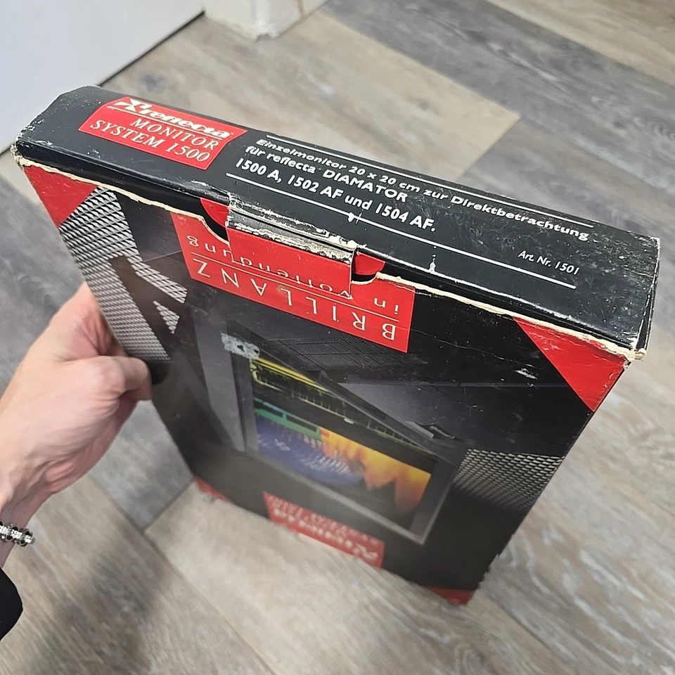 Reflecta Monitor System 1500 Slide Projector Table Top Monitor - VGC - NOS - Image 4 of 4