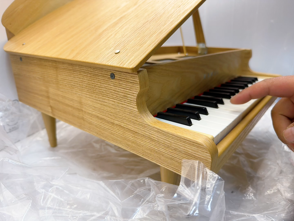 KAWAI Mini Grand Piano 1144 Wooden 32-Key Toy Piano Natural Brown