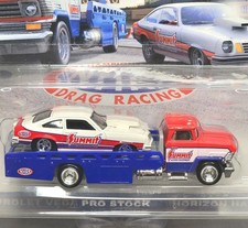 Hot Wheels Team Transport Series #34 '74 Chevy Vega and Horizon Hauler 1:64