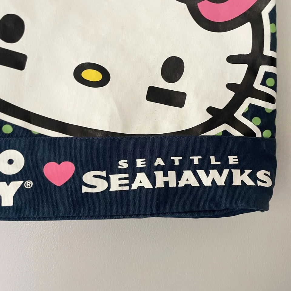RARO HELLO KITTY NFL Seattle Seahawks Fútbol Colaboración-Azul Marino Bolso de Mano Foto 4 de 4
