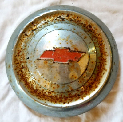 RARE Single 1967 Chevrolet C10 1/2 Ton Pick Up Truck Dog Dish Hub Cap SOME RUST
