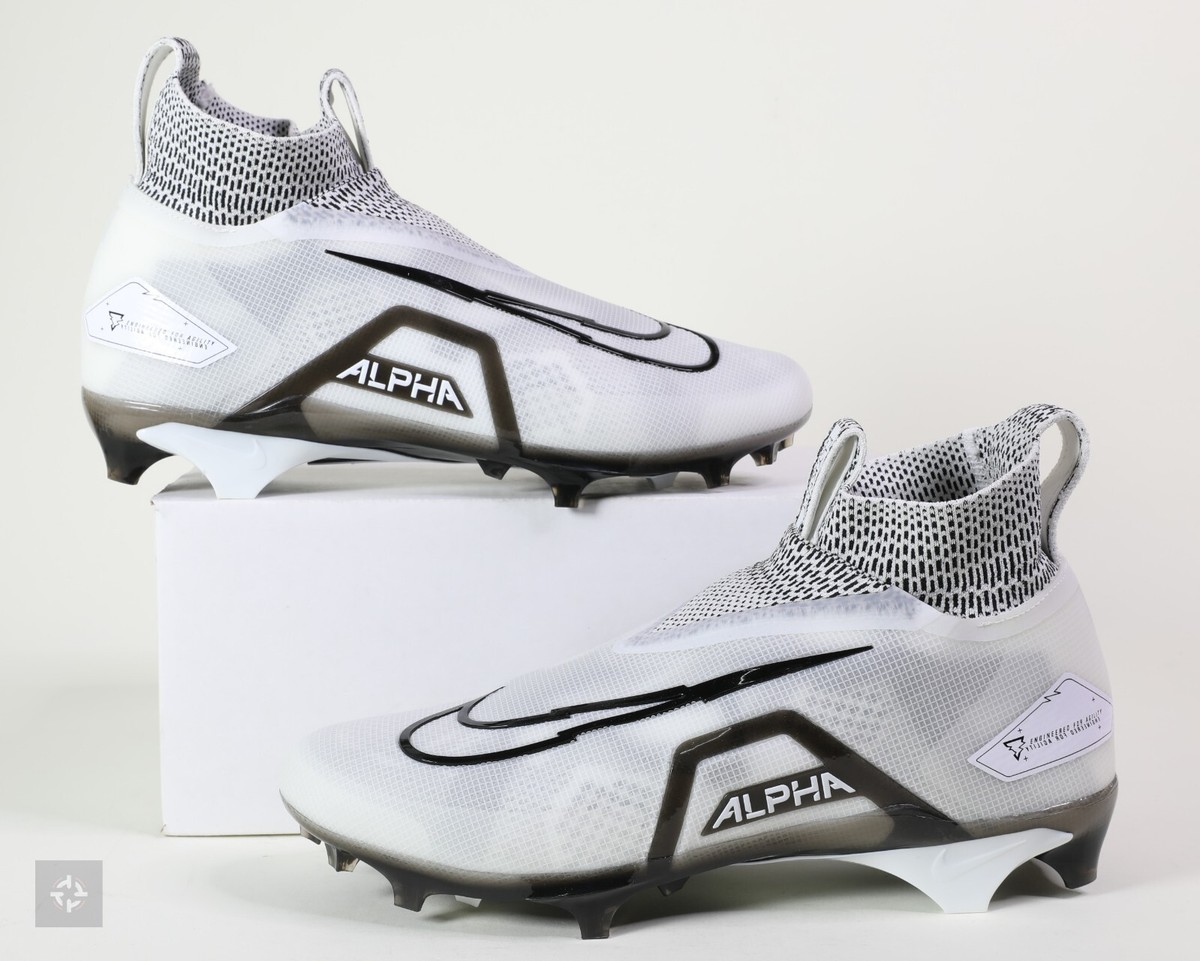 Nike Alpha Menace Elite 3 White Black Football Cleats Size 