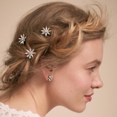 Elli Hair Pins Ellie Pearl Cluster and Crystal Wedding Hair Pin (Gold) main image 3