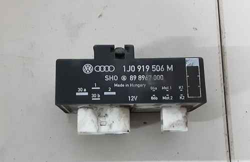 VW Audi A3 Kühlerlüftersteuergerät Steuergerät Kühlerlüfter 1J0919506M