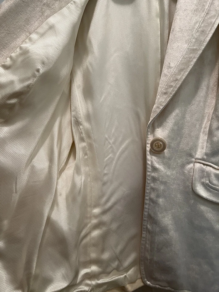 Vintage Bebe Ivory Crushed Velvet Pantsuit Size 10 EUC ***WORN ONCE*** - Image 4 of 4