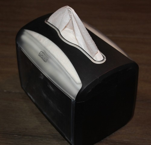 Tork Xpressnap Tabletop Napkin Dispenser Black N4 System - Foto 2 di 5