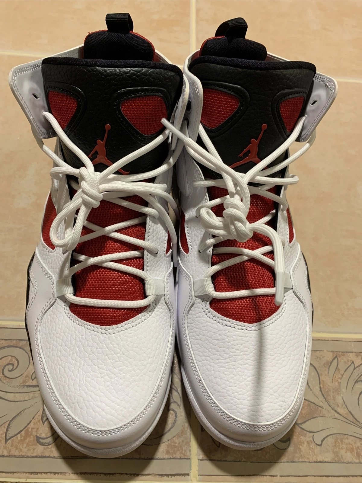 Jordan Flight club 91 white/gym Red-black Size 9 New Without Box