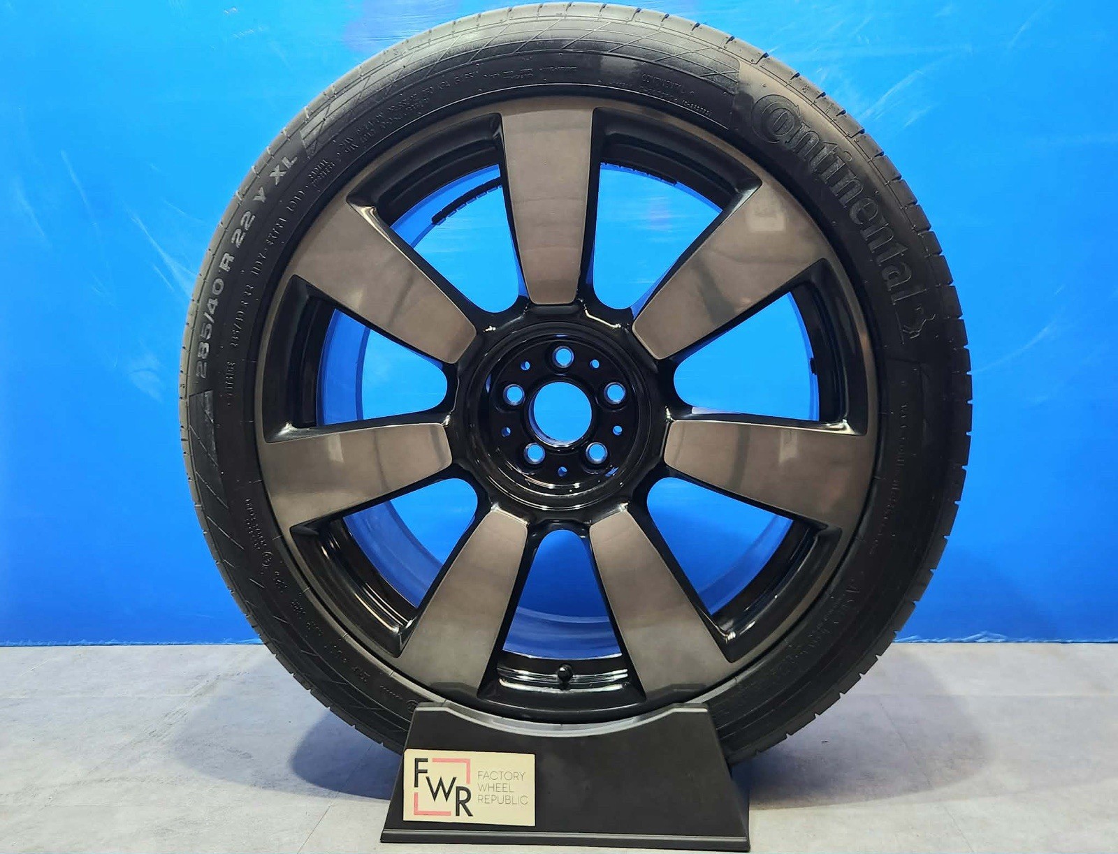 22” Rear Rolls Royce Cullinan Machined Charcoal Factory OEM Wheel Rim 6884713