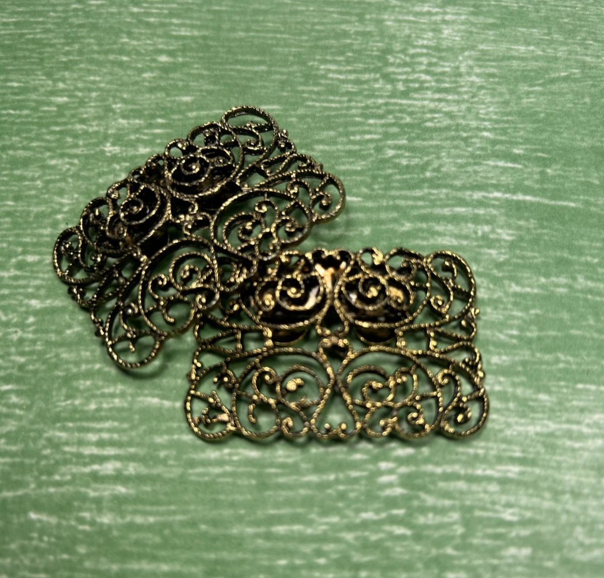 Gold Metal Vintage Shoe Shoe Clips for sale | eBay display picture 3