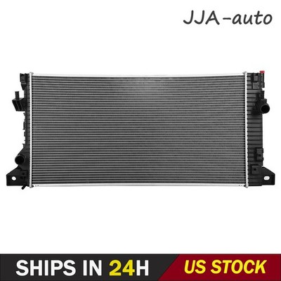 13698 Fit 18-21 Ford Expedition &15-22 F-150 & 18-22 Lincoln Navigator Radiator