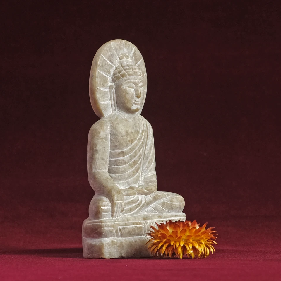 Escultura de Buda Estatua de Mármol 11cm Blanco Tallado Budismo Decoración Altar Foto 2 de 4