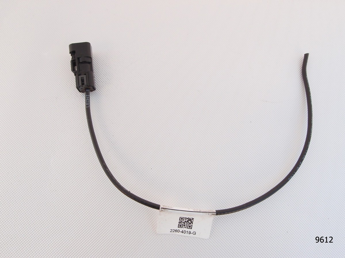OEM Land Range Rover / Jaguar SURROUND VIEW CAMERA CONNECTOR left