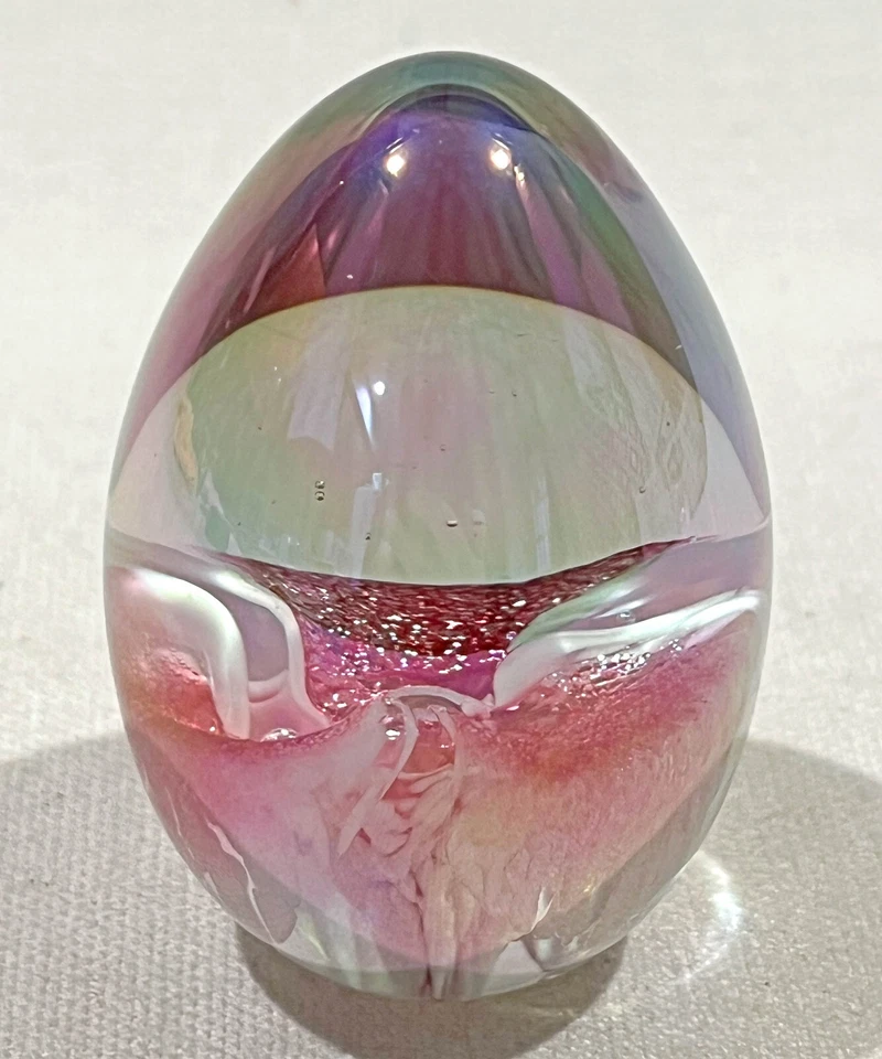 MT. MOUNT ST. HELENS GLASS Iridescent Egg Paperweight Uses Volcanic Ash 2.25" - Image 2 of 4