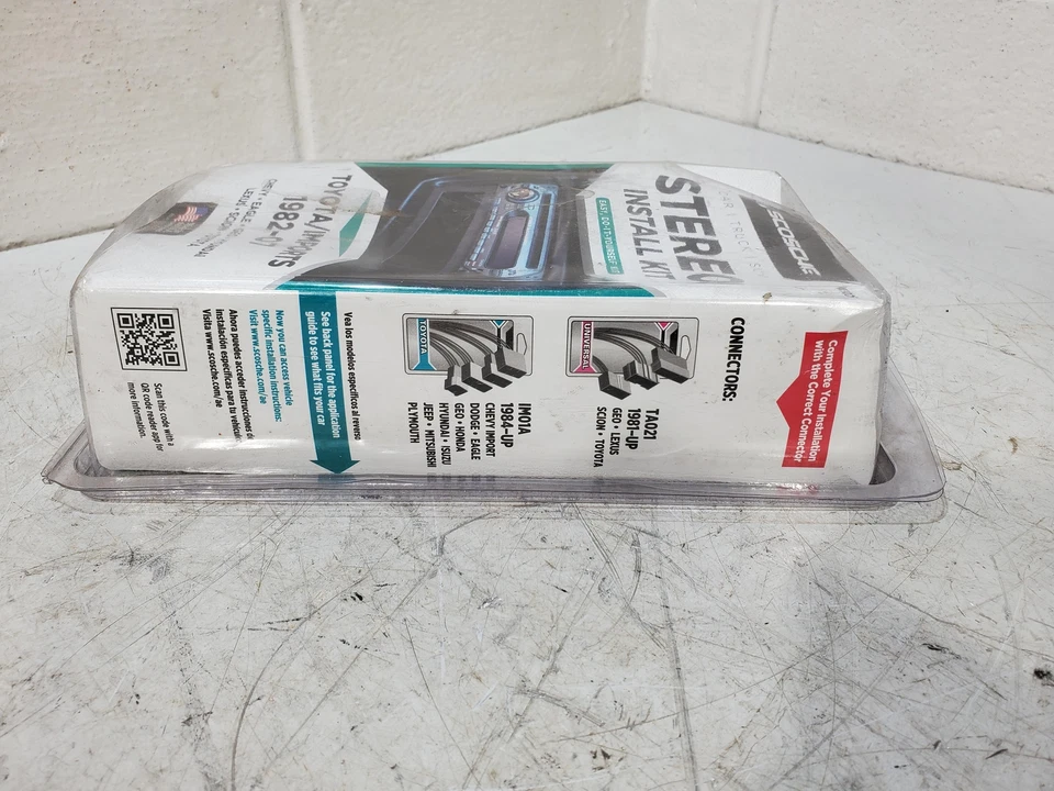 Toyota Corolla Sterreo 1984-2002 kit de instalación Scosche UI3025 Foto 4 de 4