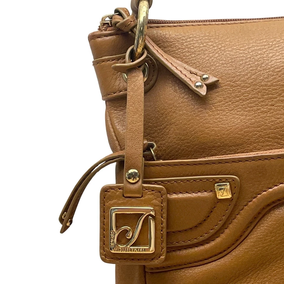 Stone Mountain 棕色皮革金色口音多口袋斜挎包 M 码 — 第 3/4 张图片