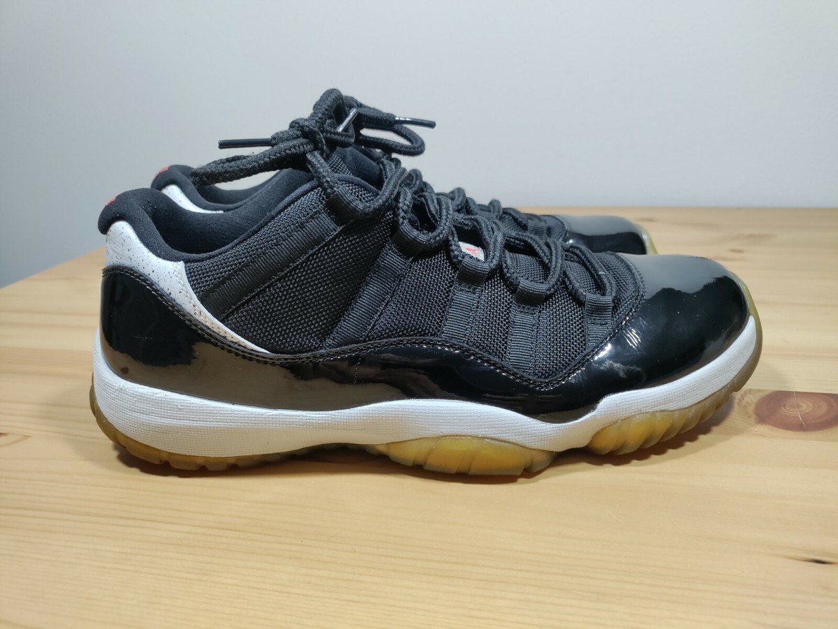 シューズ(男性用) NIKE AIR JORDAN 11 RETRO LOW INFRARED Air Jordan 11 Retro Low 'Infrared 23'. Release Date. Nike SNKRS