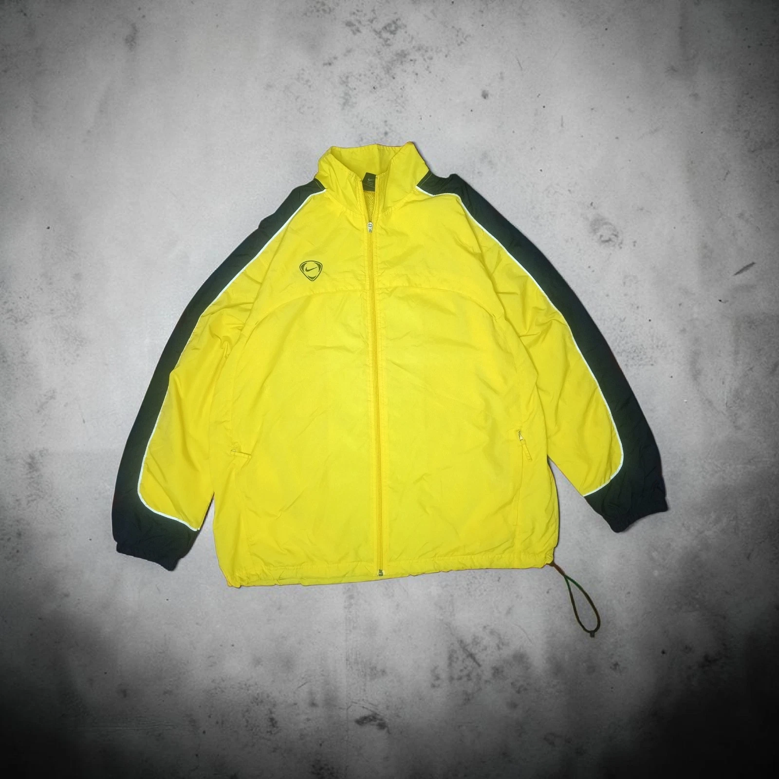 Vintage Y2K Nike Windbreaker Jacket Yellow Black Shield Logo Mesh Lined Size XL