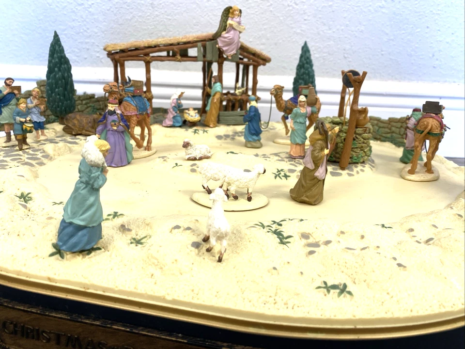 Antigo Presépio Animado Mr Christmas Natal em Belém 32 peças Caixa não testada - Imagem 4 de 4