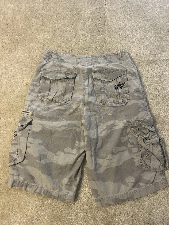 Винтажные мужские шорты-карго Billabong с вышивкой 31 камуфляж с надписью логотип - Изображение 2 из 4