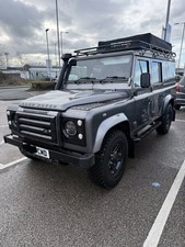 Land Rover Defender 110