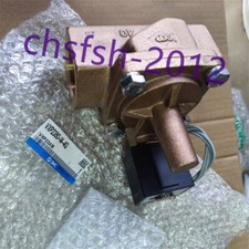 1 PCS NEW IN BOX SMC Solenoid valve VXP2380-14-4G
