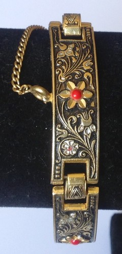 Bracelet Vintage Style Or De Tolède - Fleurs En Relief, Perle Et Cabochon Rouge