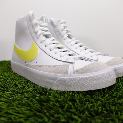 Nike Blazer Mid '77 White Lemon Venom Womens Size 11.5 Mens 10