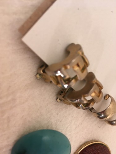 Lot 5 Pair Vintage Costume Clip-on Earrings Gold tone Mid Century Fabric Plastic - Picture 5 of 6