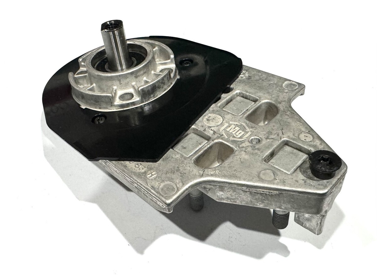 OEM Husqvarna 588992003 Bearing Housing Assy 14