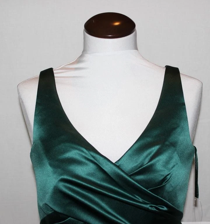 NUEVO Jordan Fashions Dama de honor Formal Vestido de Noche Baile de graduación Vestido talla 8 $159 Esmeralda Foto 3 de 4