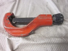 Vintage Ivy Classic 19070 1/4 - 2-5/8" Pipe Cutter