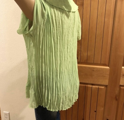 Top Maggie Barnes verde lima con volantes de maternidad | Blusa - Imagen 6 de 7