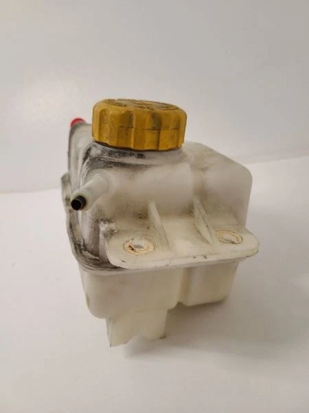 2004-2008 CHEVROLET AVEO Coolant Reservoir 96817343 04-08        - Imagem 3 de 4