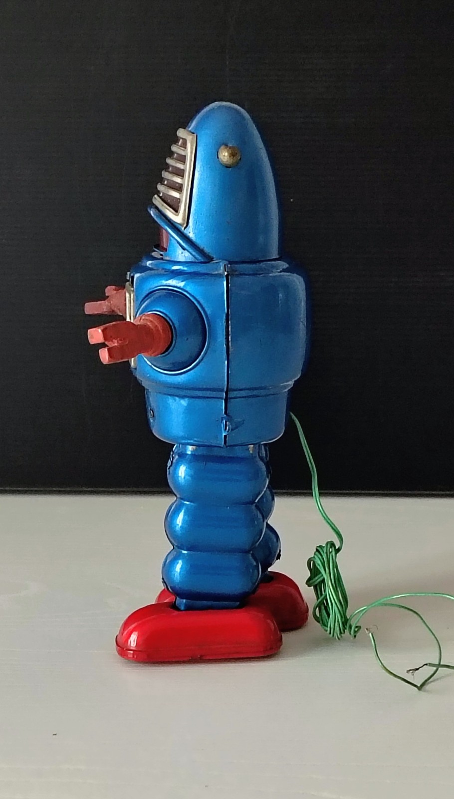 Action Planet Robot - Produced by Yoshiya 1959