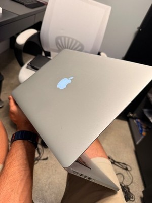 Apple MacBook Pro Retina 15