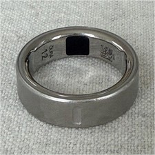 Oura Ring Gen 4 w/ Charger Size 12 