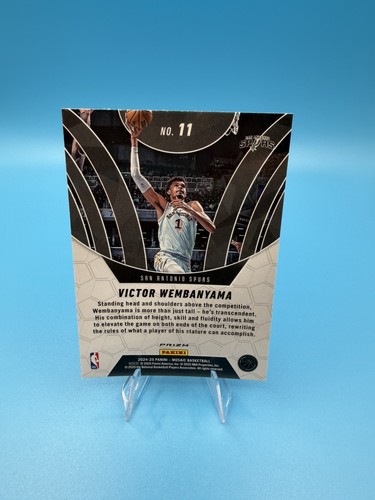 2024-25 Mosaic - Elevate Victor Wembanyama #11 Green Mosaic Prizm Spurs - Picture 2 of 2