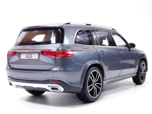 MERCEDES GLS gris Sélénite 1/18 X167 - Imagen 2 de 9