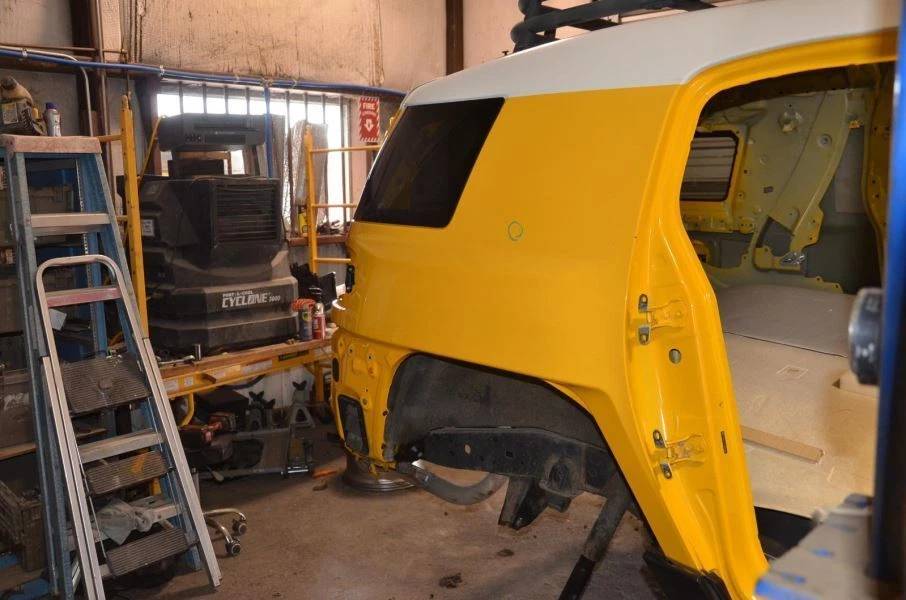 Conjunto de panel de cuarto trasero derecho pasajero amarillo Toyota Fj Cruiser 2007-2014 Foto 3 de 4