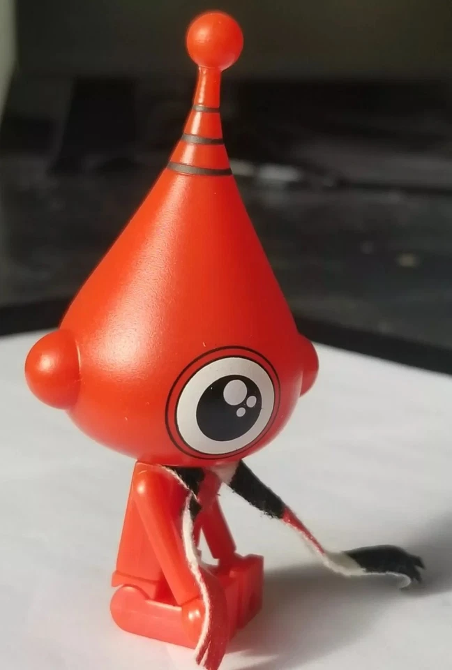 Dalek Red Ice Bot - Kidrobot Diseñador Vynil Figura de Arte Juguete de 4" Foto 4 de 4