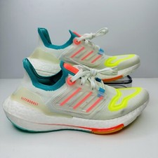 adidas UltraBoost 22 Running Shoes Womens Size 6 White Turbo Mint Sneaker GX8015