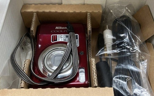 COOLPIX NIKON L20 DIGITAL CAMERA (RED , 10MP, NEW IN BOX) - Picture 2 of 11