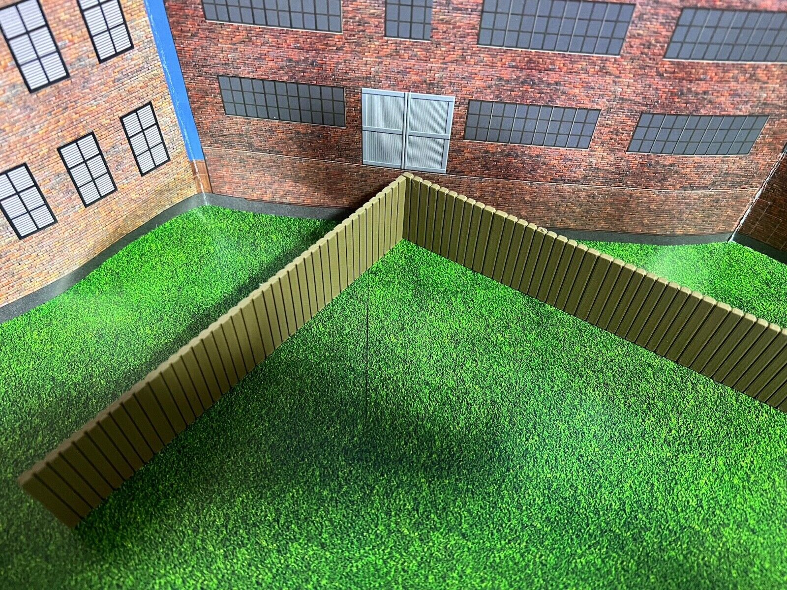 Picture 4 of 5
