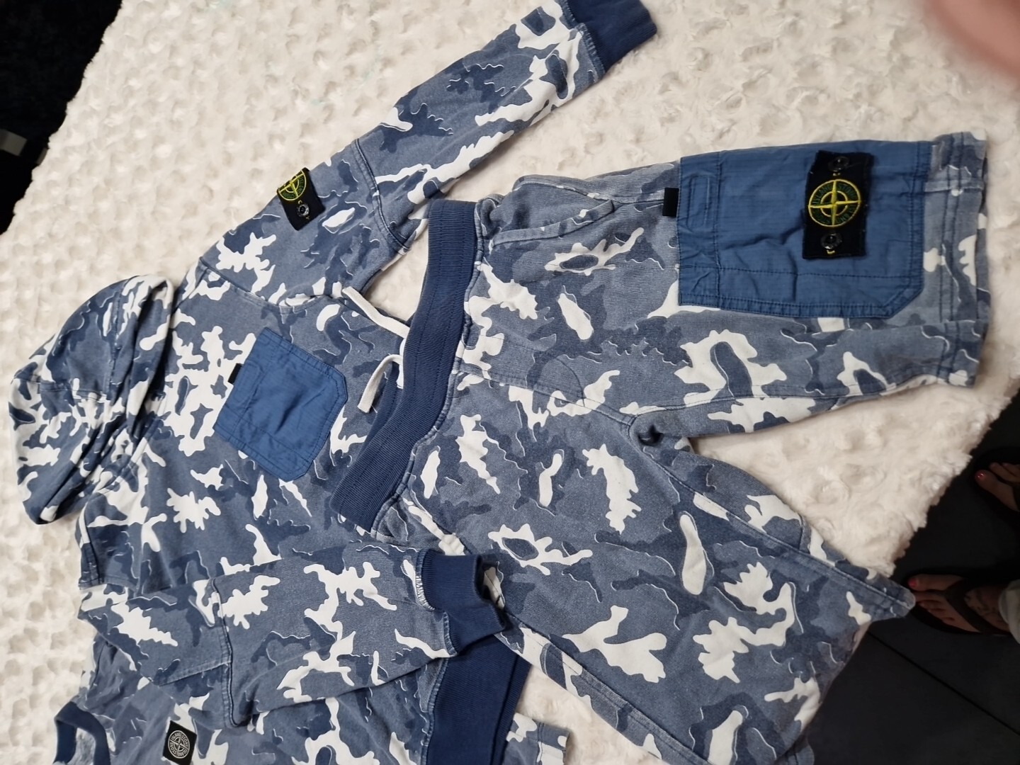 Boys Stone Island Tracksuit Outfit Set  Age 8 - 3 Piece Set image 6