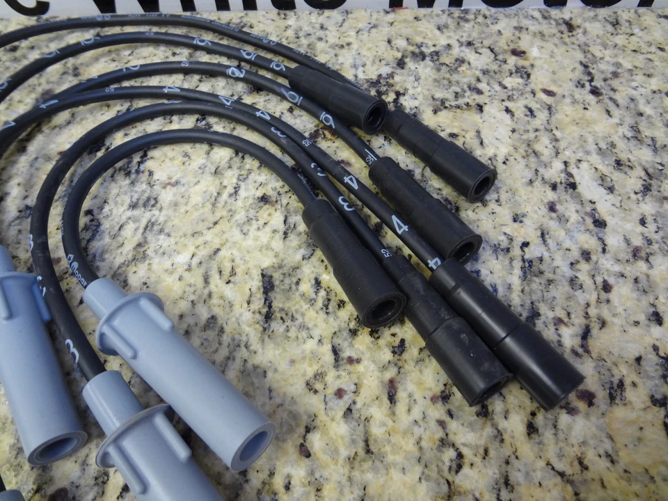 01-10 Town Country Grand Caravan 3.3L 3.8L Nuevo Juego de cables de bujía Mopar Factory Foto 3 de 4